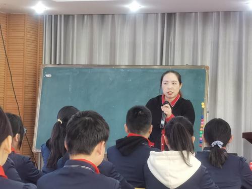 4郑东新区河南大学附属学校吴淑娟老师执教《我们爱和平》一课